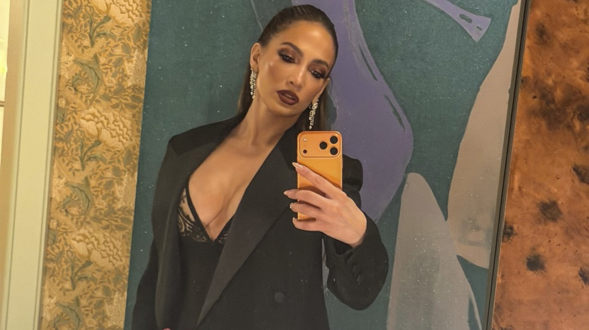 Vitke noge i grudi na izvol'te: Latino diva se nije suzdržavala – pokazala je sve FOTO