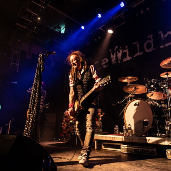 Frontmen poznatog benda odbio lečenje nakon strašne dijagnoze: "Ostalo mi je još par godina života..."