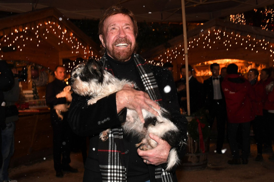 Nije mi bio potreban DNK kad sam je video: Čak Noris je izgubljenu ćerku sreo posle 26 godina