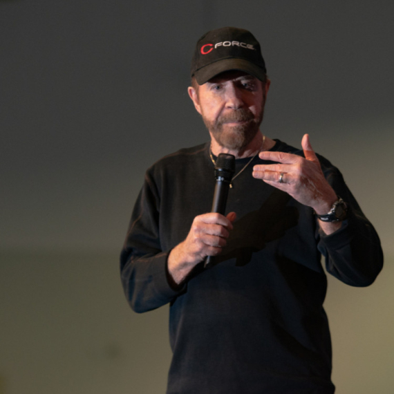 Isplivao redak snimak Trampa i Čaka Norisa; Mnogi ne veruju šta gledaju VIDEO