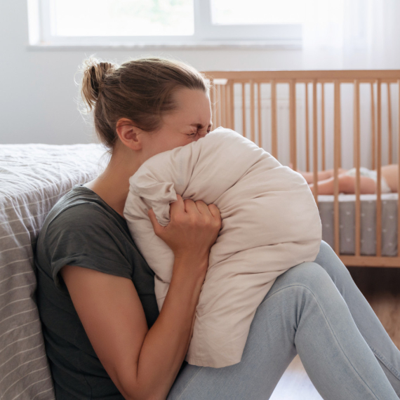 Nesrećan brak više pogađa majke nego očeve: "Njegova hladnoća je pretvara u njenu najgoru verziju"