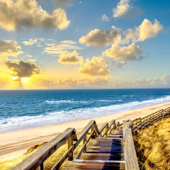 Ovo je "evropski Hemptons": Peščana plaža dugačka 40 kilometara sve popularnija FOTO