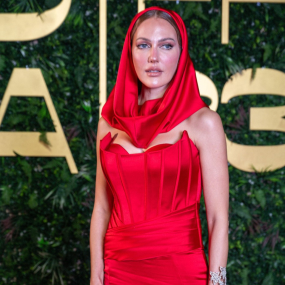 Sulejman i Hurem ponovo zajedno nakon 12 godina: Ljudi u transu zbog njenog lica FOTO/VIDEO