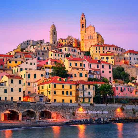 Ovo je jedno od najlepših mesta u Italiji: Smešteno je na brežuljku iznad mora FOTO