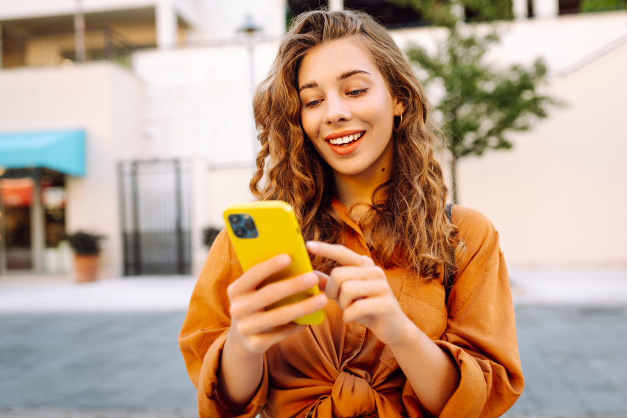 Astrolozi otkrili: Ova četiri znaka su najgori zavisnici od mobilnih telefona