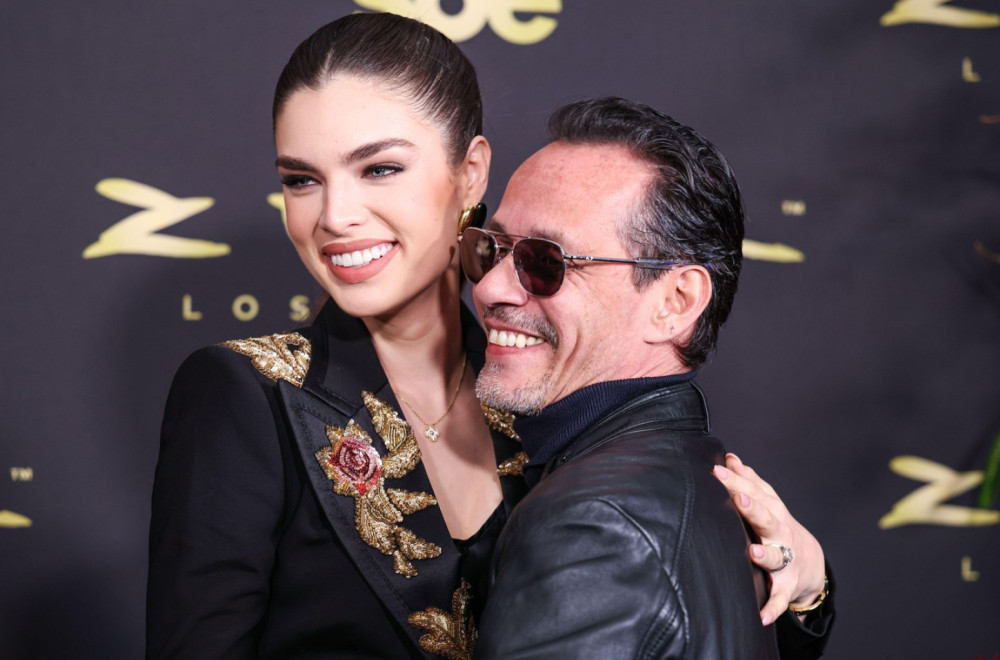 Mark Entoni i njegova 31 godinu mlađa žena otkrili pol bebe FOTO