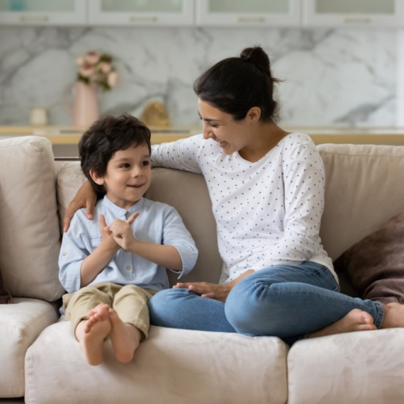 Važno je za njihov dalji rast: Kako da razgovarate s decom o njihovim emocijama?