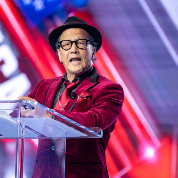 Rob Šnajder traži obavezan vojni rok u SAD: "Svi da služe dve godine"