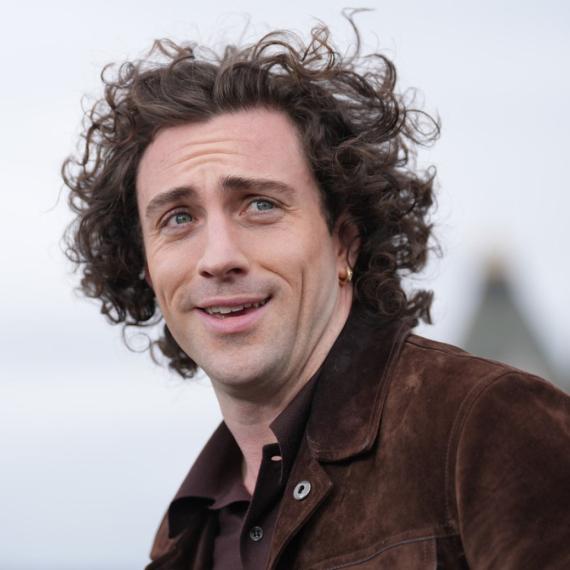 Važio je za najlepšeg muškarca, a sad ovako izgleda: "Ko je ovo, šta mu se dogodilo?" FOTO