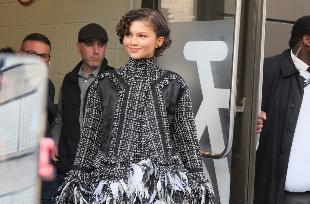 Svet je osvojila prirodnom lepotom, a sada i šik kombinacijom FOTO