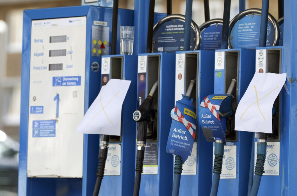 Benzin i dizel dižu cene u Nemačkoj: Inflacija ide ka 3,2 odsto