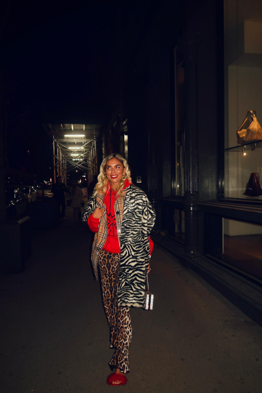 Živi svoj modni san i otkriva nam: Oduševim se kad vidim ženu koja je prosečno odevena, ali svoja