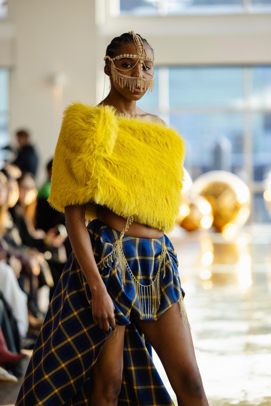 Đurđa Đukić za Superženu: Kako je Čačanka osvojila svet svojim nestvarnim kreacijama? FOTO