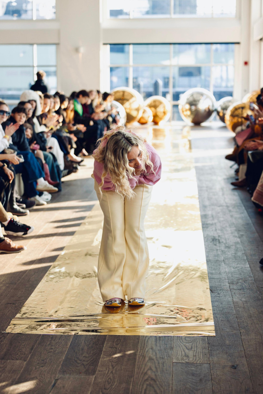 Živi svoj modni san i otkriva nam: Oduševim se kad vidim ženu koja je prosečno odevena, ali svoja