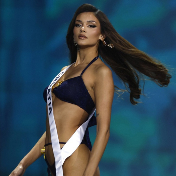 Seksi Hrvatica ponela krunu najlepše, a sad otkrila: "To je to, vraćam se svom poslu" FOTO