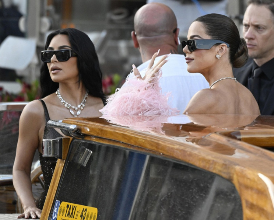 Kim Kardašijan: Uzimam 35 tableta dnevno, muka mi je