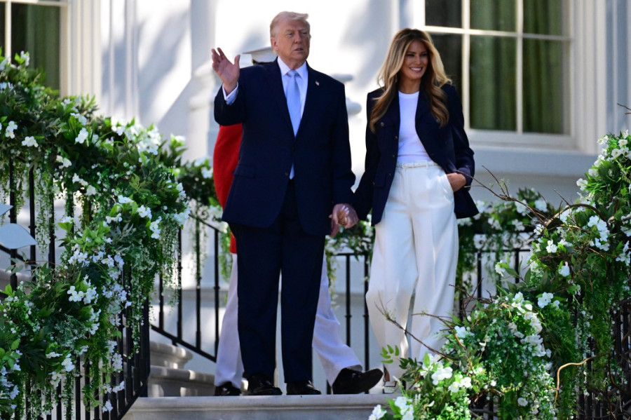 Melanija Tramp opet je najlepša: Za besprekoran stajling ne treba puno FOTO/VIDEO