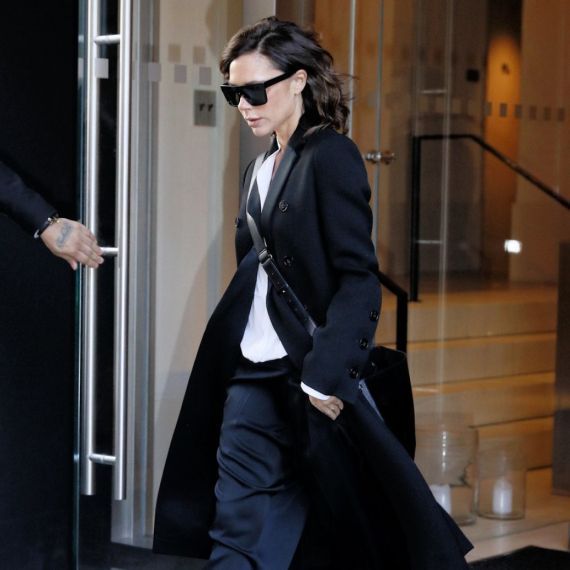 Ljudi u čudu: Viktorija Bekam drastično promenila imidž FOTO