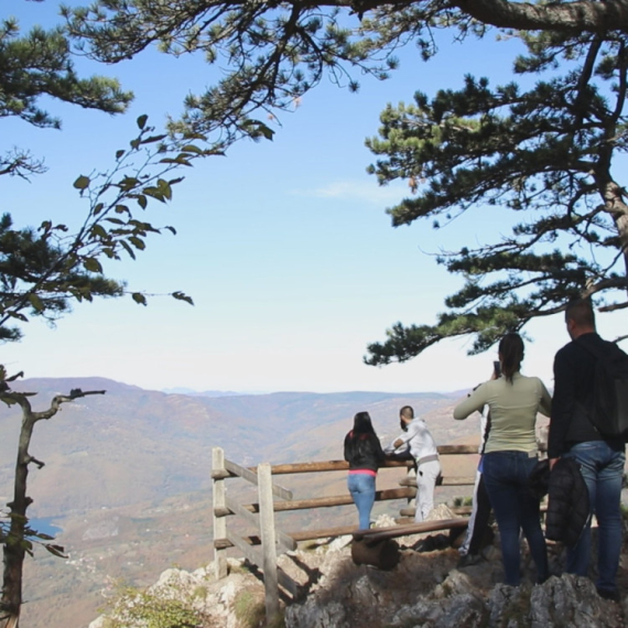 Turisti hrle na Taru za uskršnje praznike; Skoro sve unapred rezervisano: Cene smeštaja od 50 do 150 evra