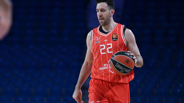 Vasilije Micić odveo Hapoel u finale izraelskog šampionata
