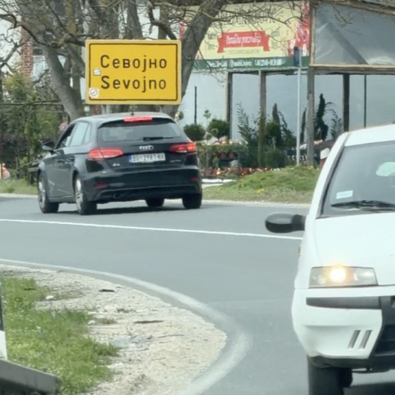 Saobraćajni kolaps u zapadnoj Srbiji prema Zlatiboru i Tari: "Nismo očekivali ovoliki haos"