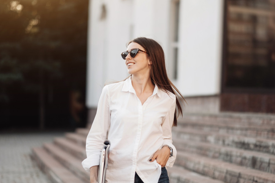 Pet prolećnih komada bez kojih Italijanke ne mogu, za njih je ovo osnova FOTO