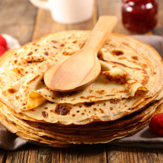 Koliko jaja ide u smesu za palačinke? Ovo je prava mera za savršeno testo