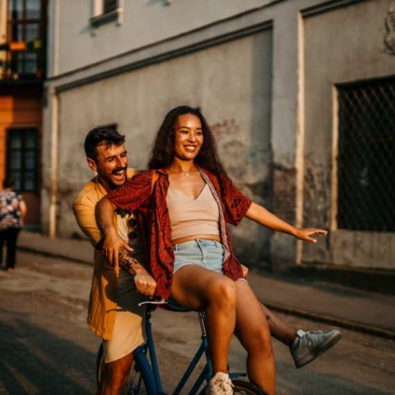 Vrata ljubavne sreće će biti otvorena, ali samo za njih: Ovi horoskopski znakovi će uživati