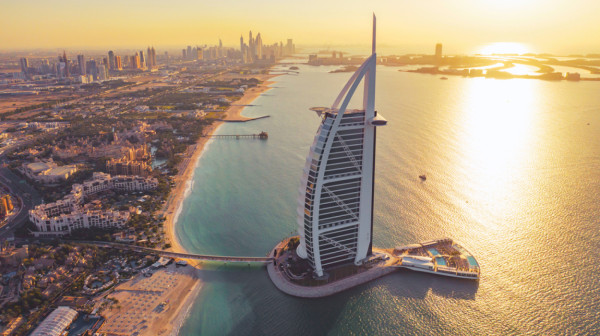 Nekada simbol luksuza, a sada "grad duhova": Dubai ostao bez turista, vlada opšta kriza