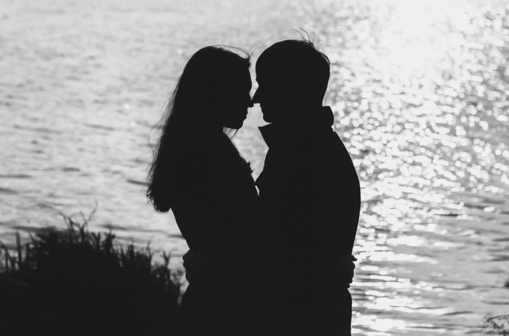 Bolja polovina je najlepše upakovana laž o ljubavi