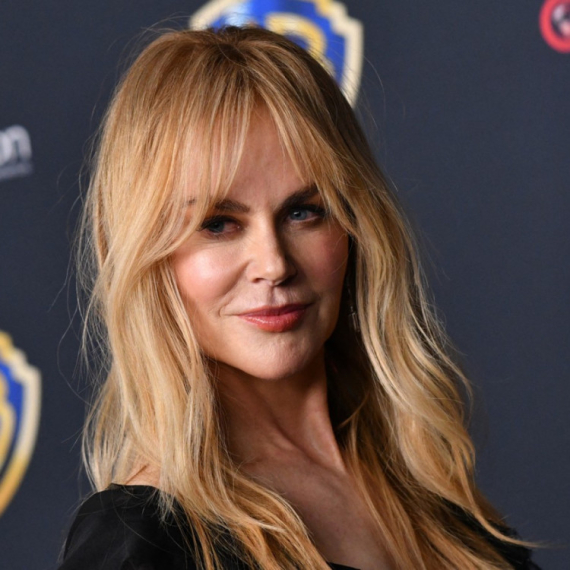 Nikol Kidman surovo napadaju: "Loša perika je njen najveći neprijatelj" FOTO