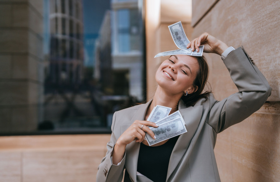 Ogroman finansijski skok: Od početka maja ovaj znak će lebdeti od sreće