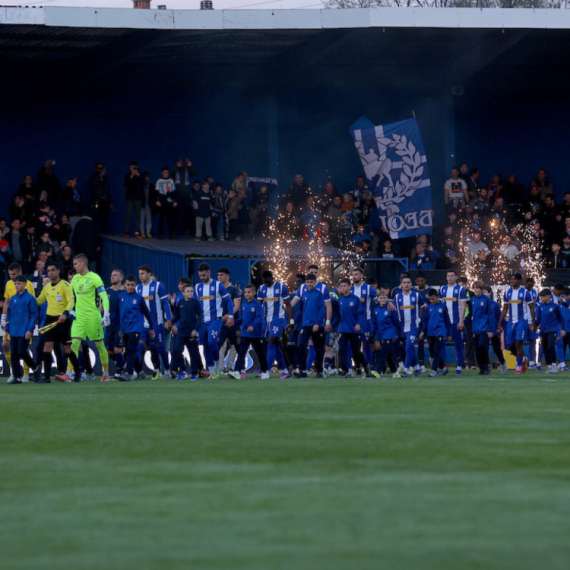 OFK Beograd časti navijače