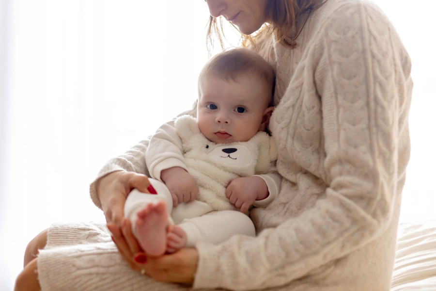 Deca koju rode mame starije od 40 godina imaju ove tri specifične prednosti u životu