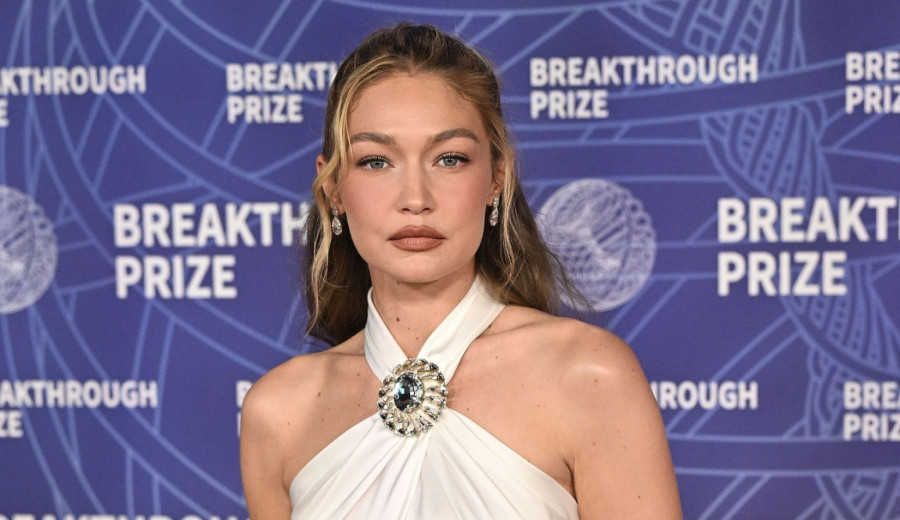 Vratila se slavna lepotica i niko nije mogao da odoli njenom šarmu FOTO