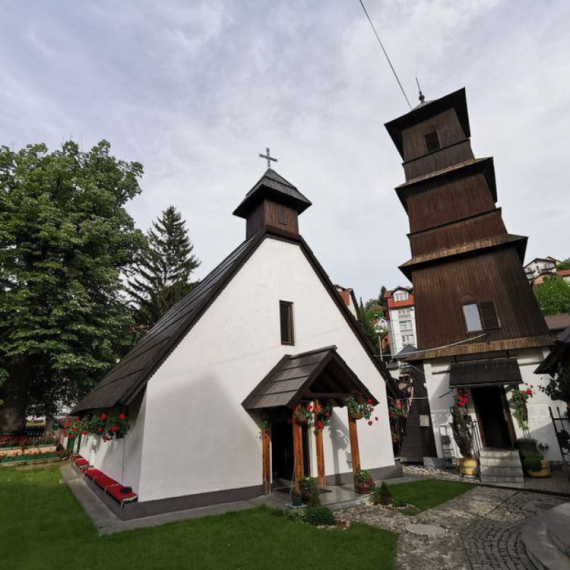 Biser skriven u strogom centru grada: Prelepa crkva krasi Užice, ima bogatu istoriju FOTO