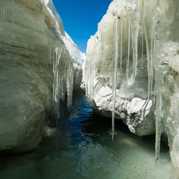 Nezapamćena drama na Mont Everestu: Ozbiljan rizik po penjače