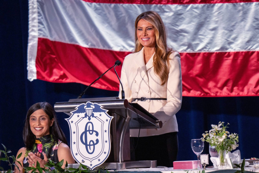 Melanija Tramp održala modnu lekciju koja se pamti: Svi su gledali ovaj detalj FOTO