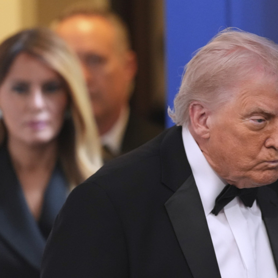 Tramp otkrio šta mu je Melanija rekla tokom pucnjave: "To je bilo traumatično iskustvo za nju"