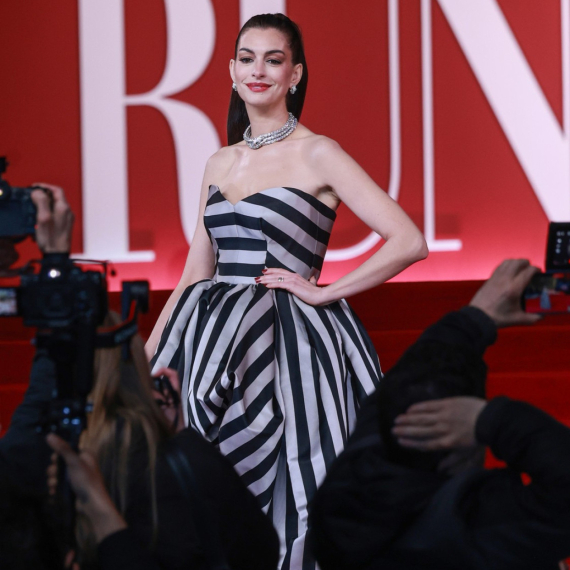 Postoji li lepša žena od nje? FOTO