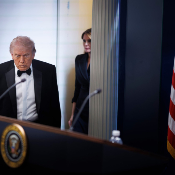 Tramp poludeo tokom intervjua: "Sramota, bolesno je šta čitate, nisam pedofil" VIDEO