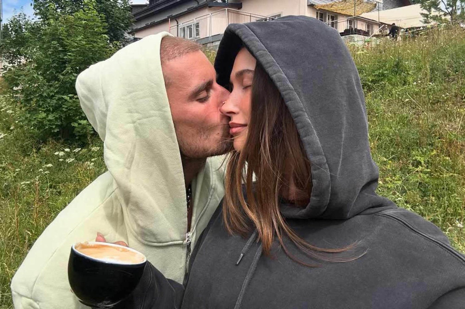 Tri miliona lajkova za njenu zadnjicu: Slavna manekenka napravila haos na Instagramu FOTO
