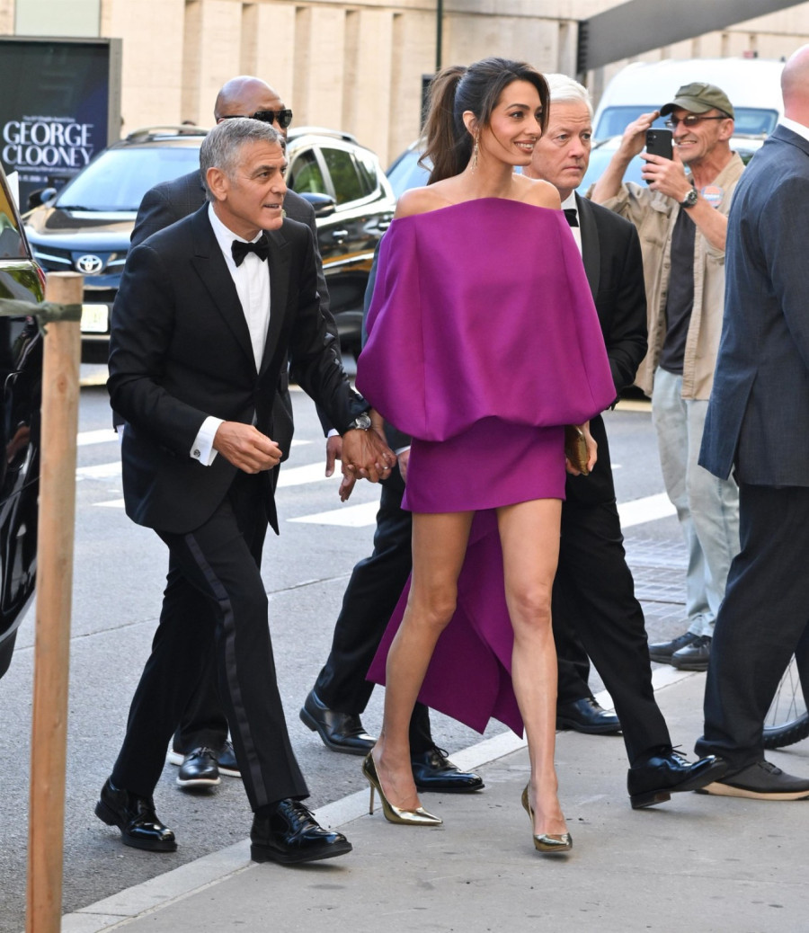 Klunijeva žena gori u miniću: Svi kažu jedno – on je pravi srećnik FOTO