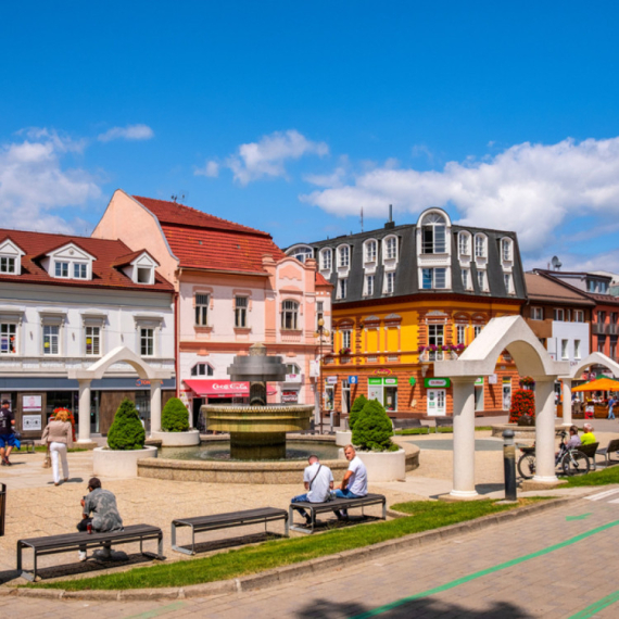Ovaj evropski grad proglašen je najjeftinijom letnjom destinacijom 2026 – Od banja do planina FOTO