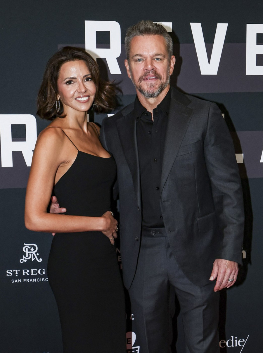 O njihovom braku svi sanjaju, ali nju sada surovo napadaju: Kako je moguće da je tako mršava? FOTO