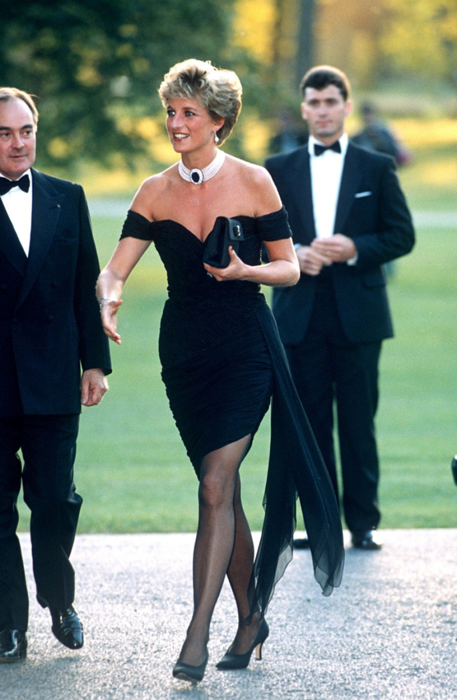 Nagađanja su počela: Da li će Kim Kardašijan na Met Gali nositi osvetničku haljinu? FOTO