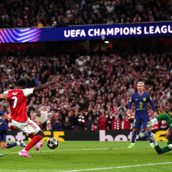 Arsenal je u finalu! Saka se "prikrao" i odveo Tobdžije u Budimpeštu!
