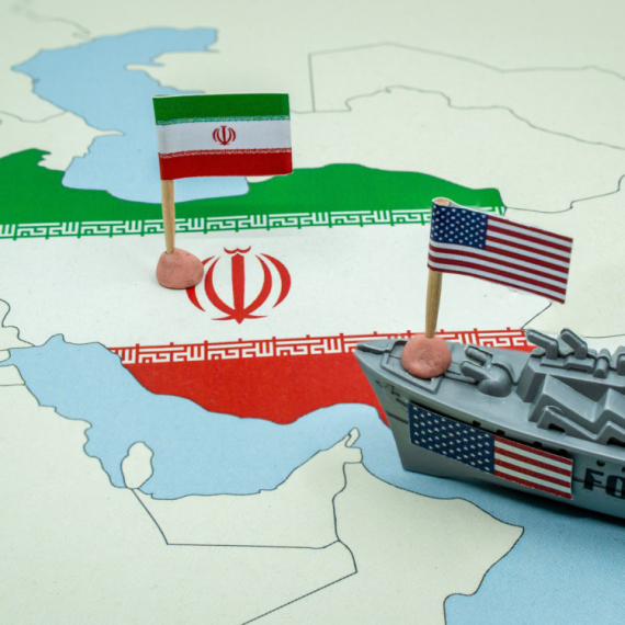 Tramp dao Iranu "poslednju šansu"; Teheran razmatra novi američki predlog FOTO/VIDEO