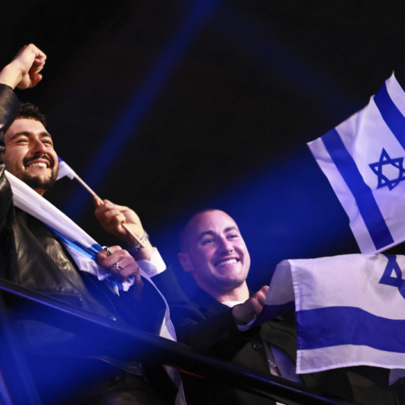 Izraelski pevač o nastupu na Evroviziji: "Prvo sam čuo zvižduke, pa osetio talas ljubavi"