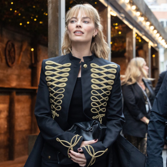 Margo Robi više ne liči na sebe: Sada je u potpunosti promenila i stajling FOTO
